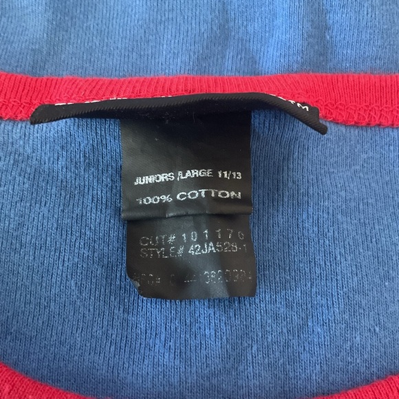 Y2K No Boundaries “Cheer Hottie 02” Tee Juniors L Blue Ringer Shirt Red Trim 100 - Picture 5 of 5